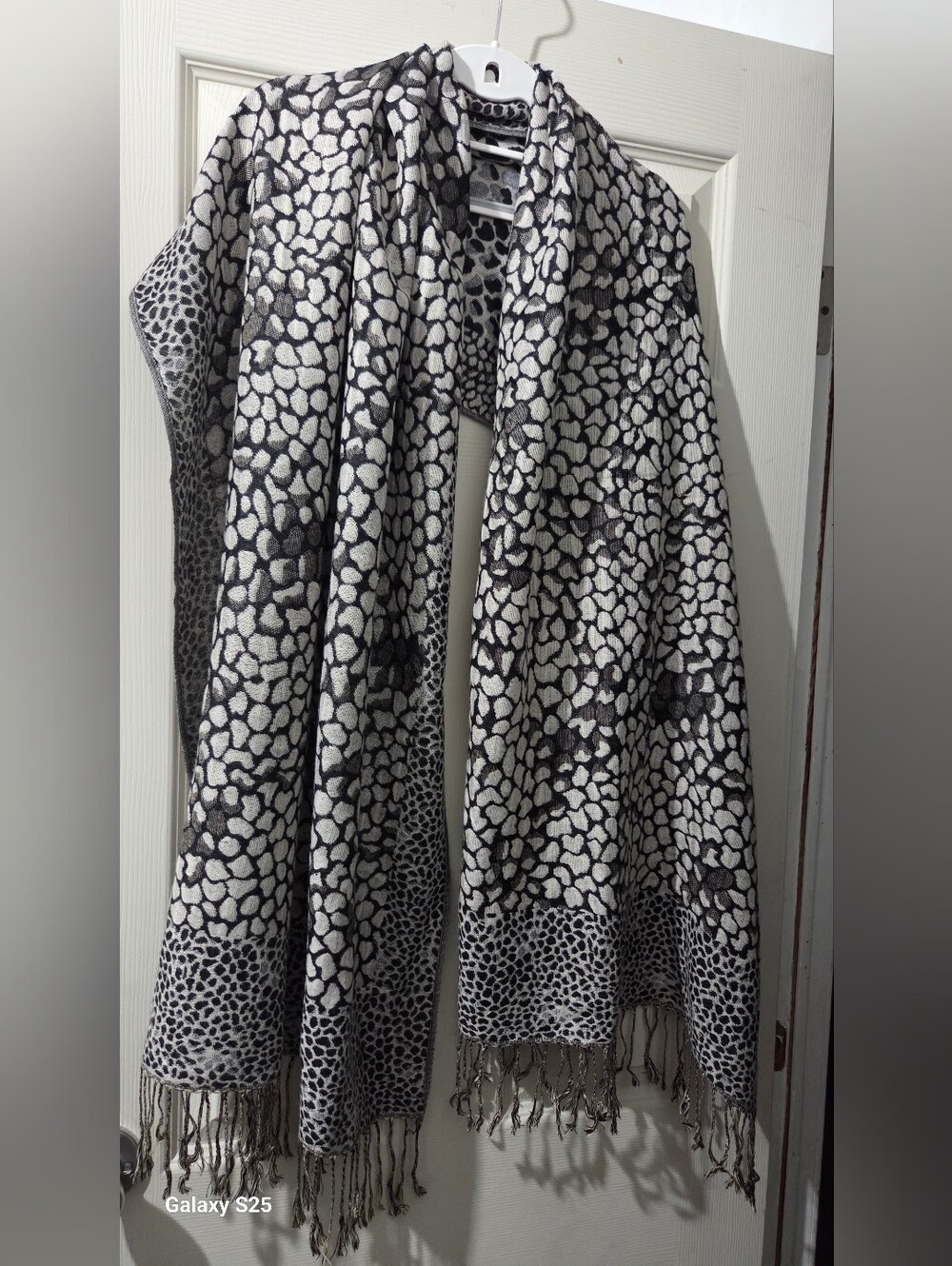pashmina Black and White Animal Print Pashmina Wrap
